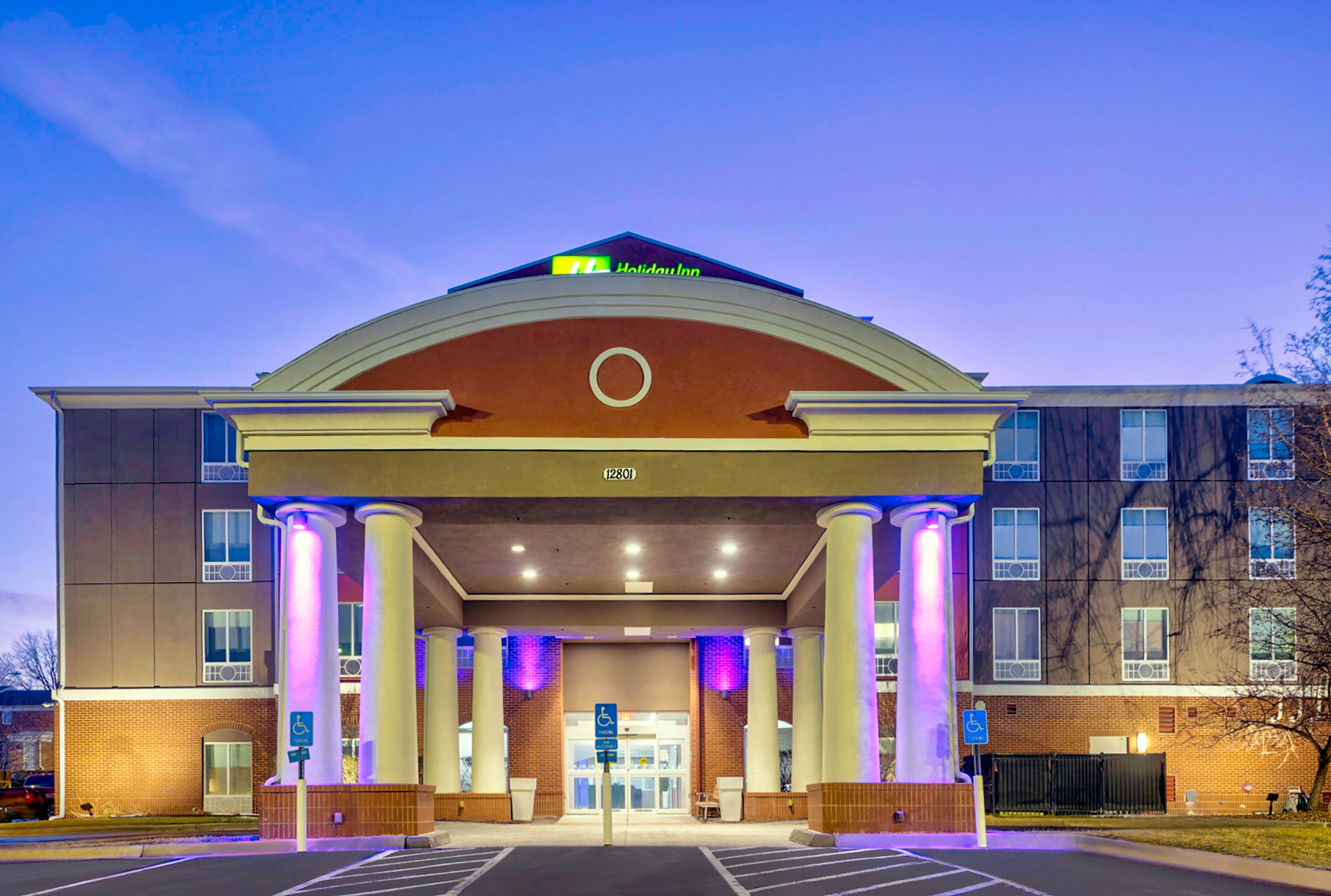 Holiday Inn Express Hotel & Suites Kansas City - Grandview By Ihg מראה חיצוני תמונה