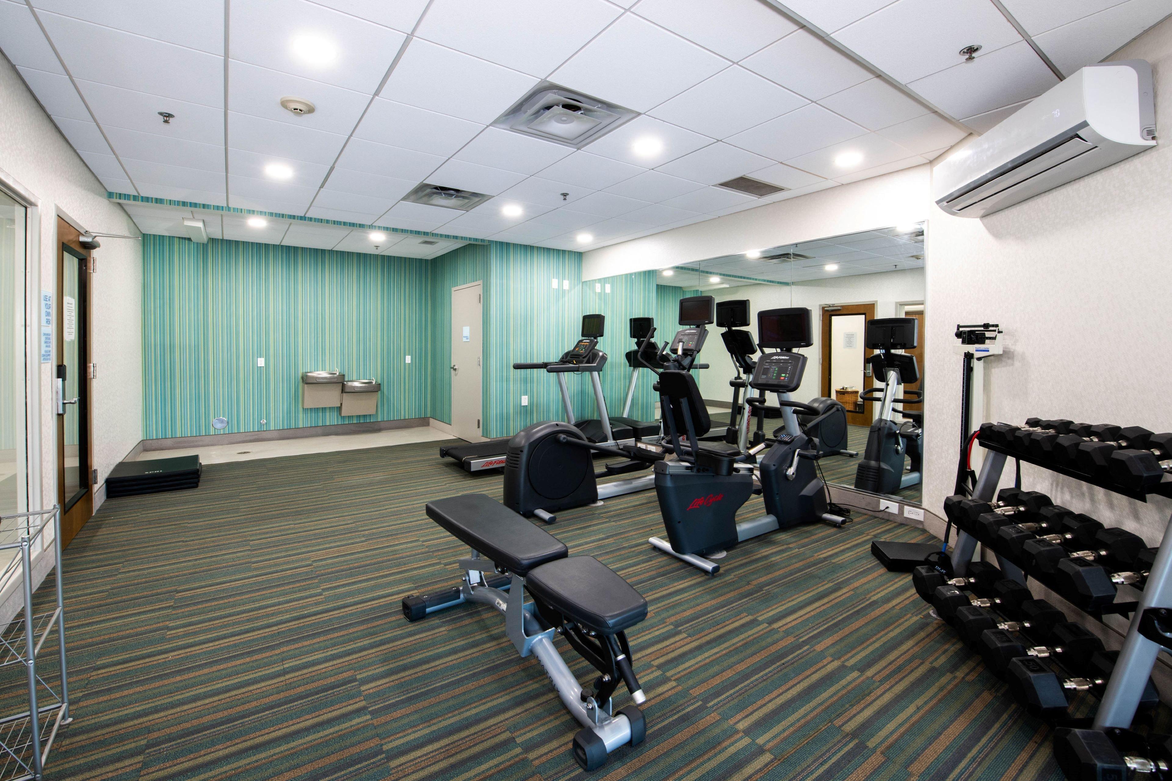 Holiday Inn Express Hotel & Suites Kansas City - Grandview By Ihg מראה חיצוני תמונה