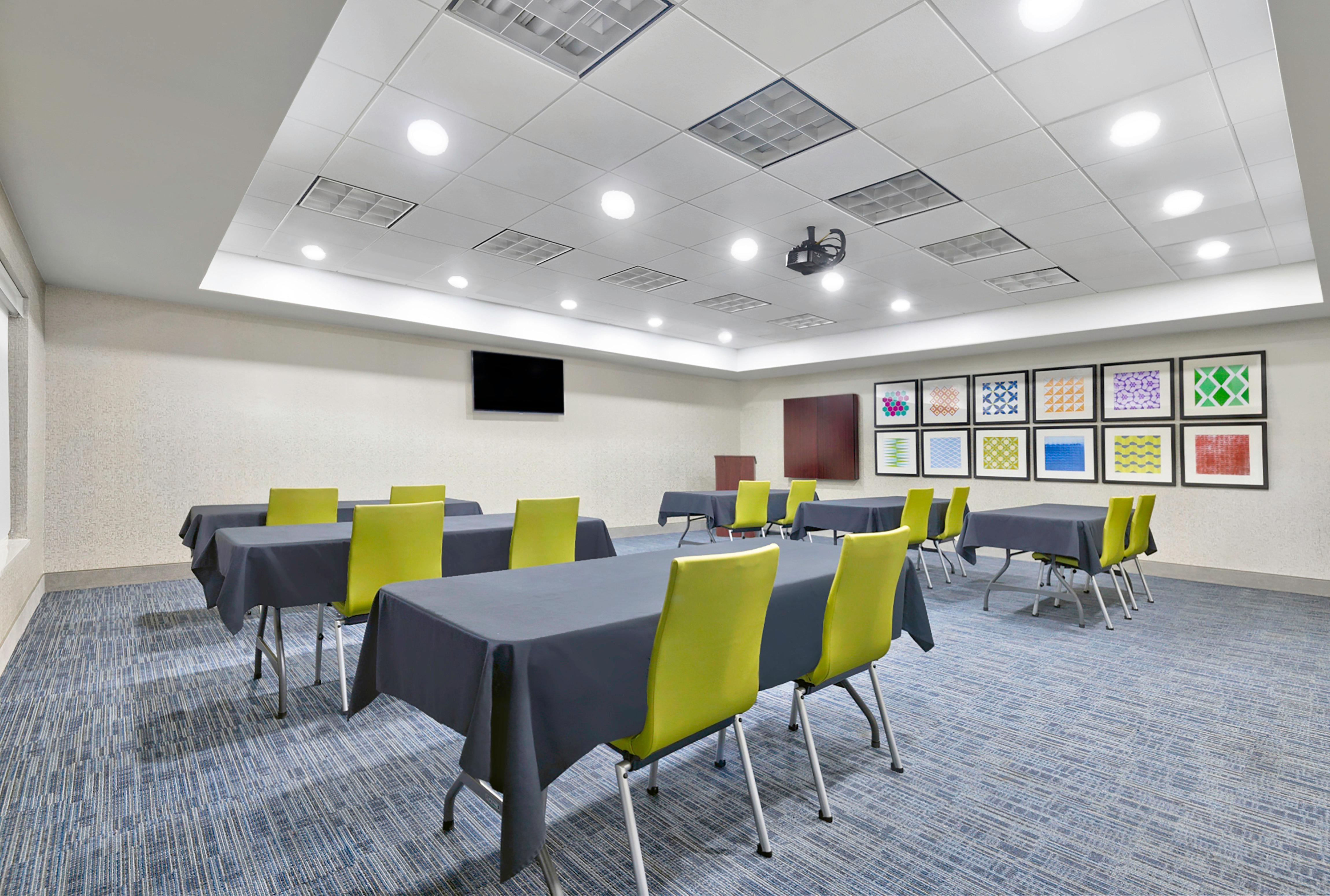 Holiday Inn Express Hotel & Suites Kansas City - Grandview By Ihg מראה חיצוני תמונה